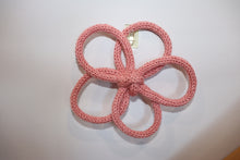 Load image into Gallery viewer, KNITTED FLOWERS